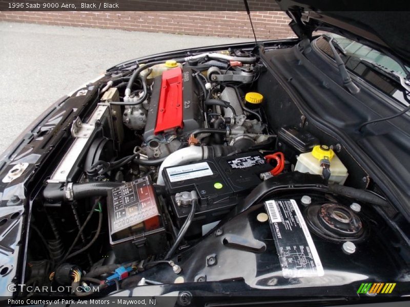  1996 9000 Aero Engine - 2.3 Liter Turbocharged DOHC 16-Valve 4 Cylinder