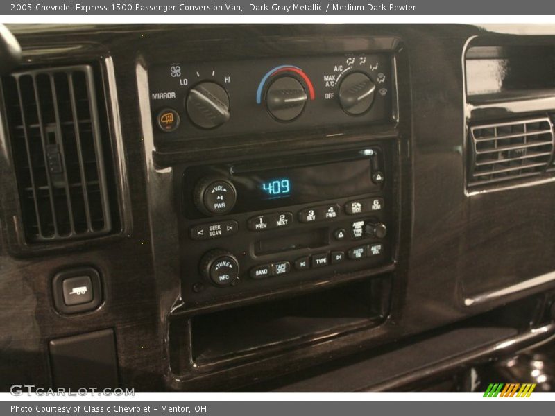 Dark Gray Metallic / Medium Dark Pewter 2005 Chevrolet Express 1500 Passenger Conversion Van