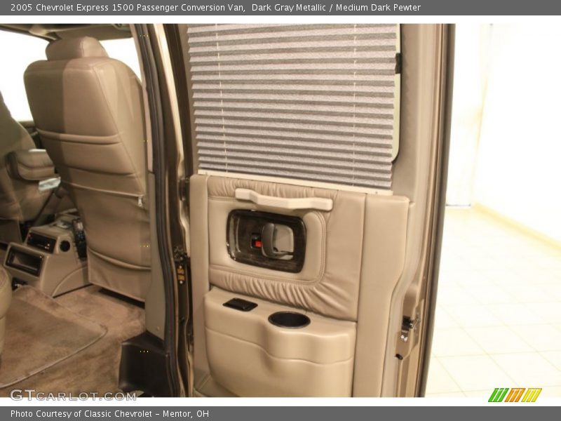 Dark Gray Metallic / Medium Dark Pewter 2005 Chevrolet Express 1500 Passenger Conversion Van