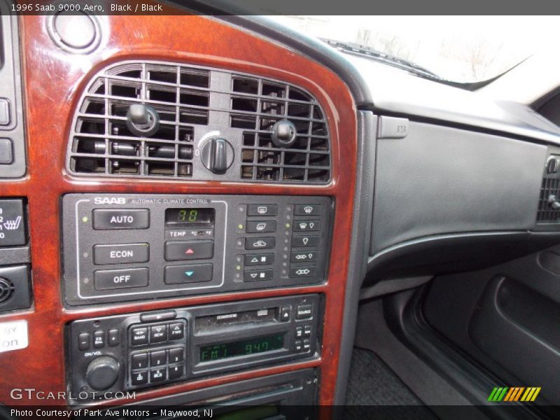 Black / Black 1996 Saab 9000 Aero