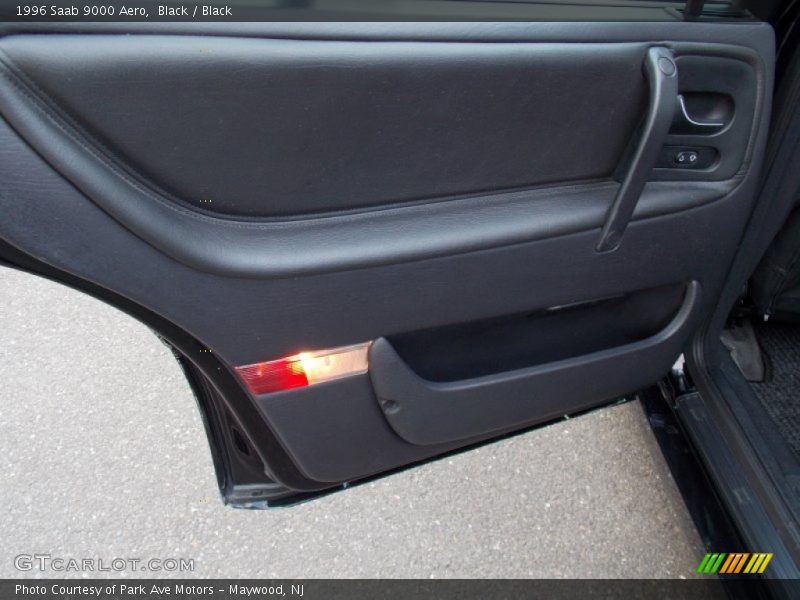Black / Black 1996 Saab 9000 Aero