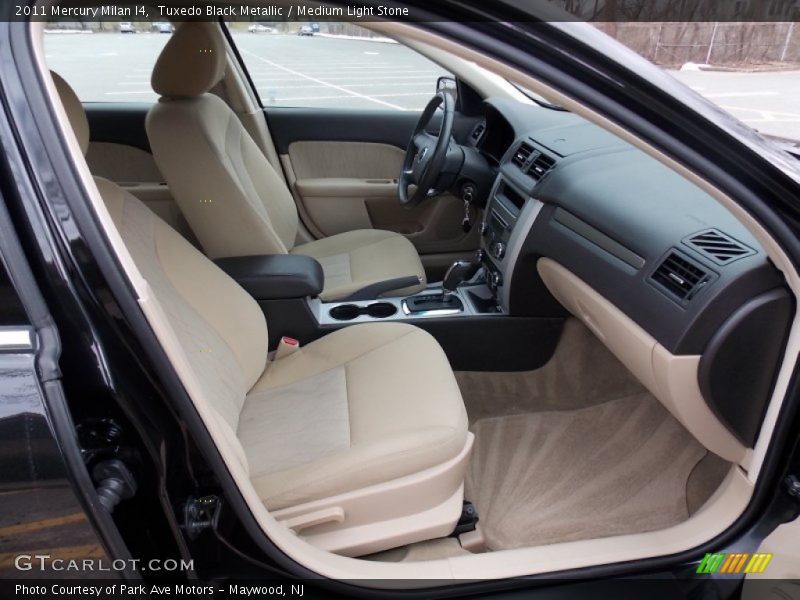 Front Seat of 2011 Milan I4