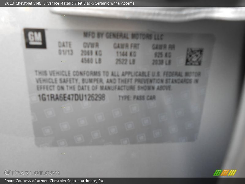 Silver Ice Metallic / Jet Black/Ceramic White Accents 2013 Chevrolet Volt