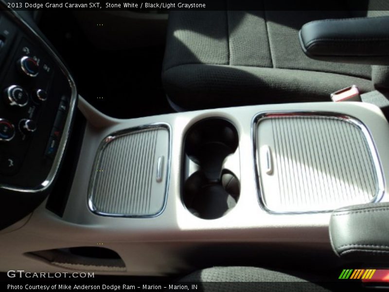 Stone White / Black/Light Graystone 2013 Dodge Grand Caravan SXT