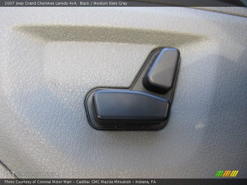 Black / Medium Slate Gray 2007 Jeep Grand Cherokee Laredo 4x4