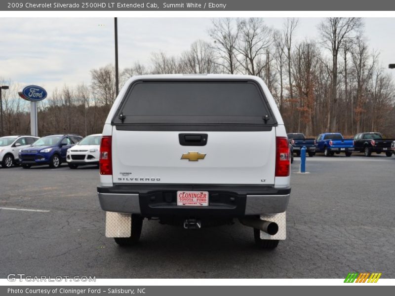 Summit White / Ebony 2009 Chevrolet Silverado 2500HD LT Extended Cab