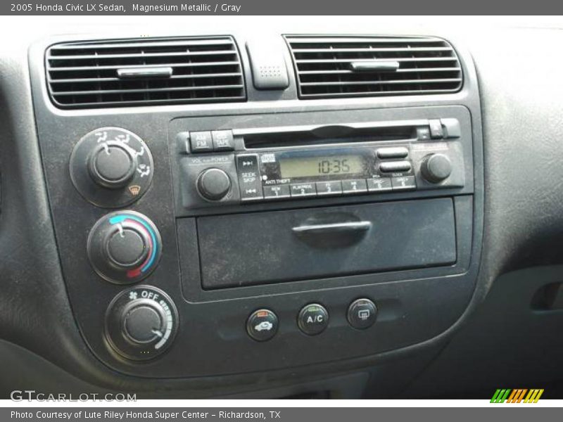 Magnesium Metallic / Gray 2005 Honda Civic LX Sedan