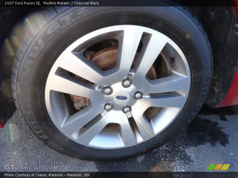 Redfire Metallic / Charcoal Black 2007 Ford Fusion SE