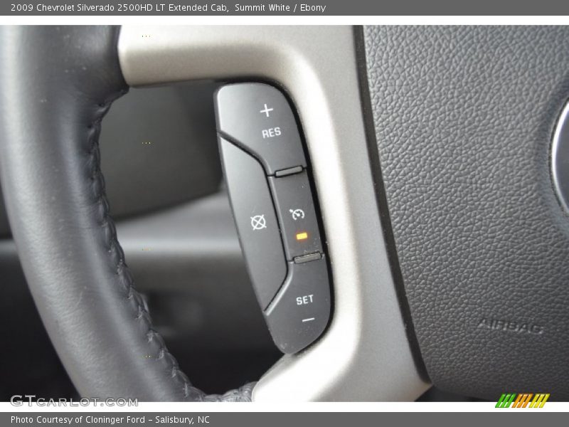 Summit White / Ebony 2009 Chevrolet Silverado 2500HD LT Extended Cab