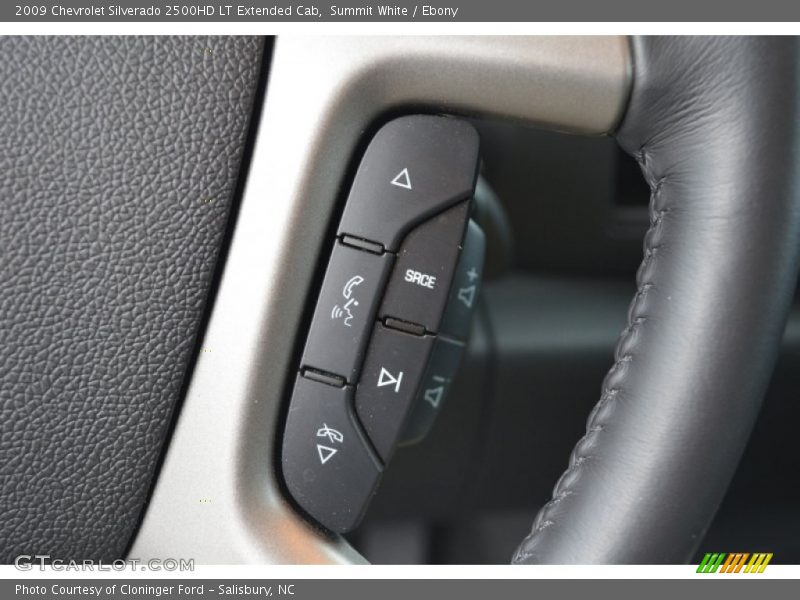 Summit White / Ebony 2009 Chevrolet Silverado 2500HD LT Extended Cab