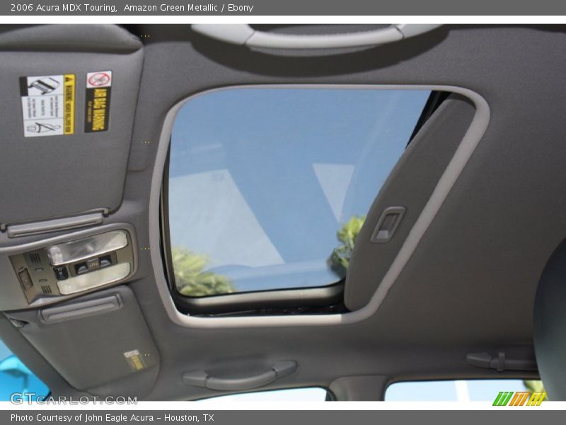 Sunroof of 2006 MDX Touring