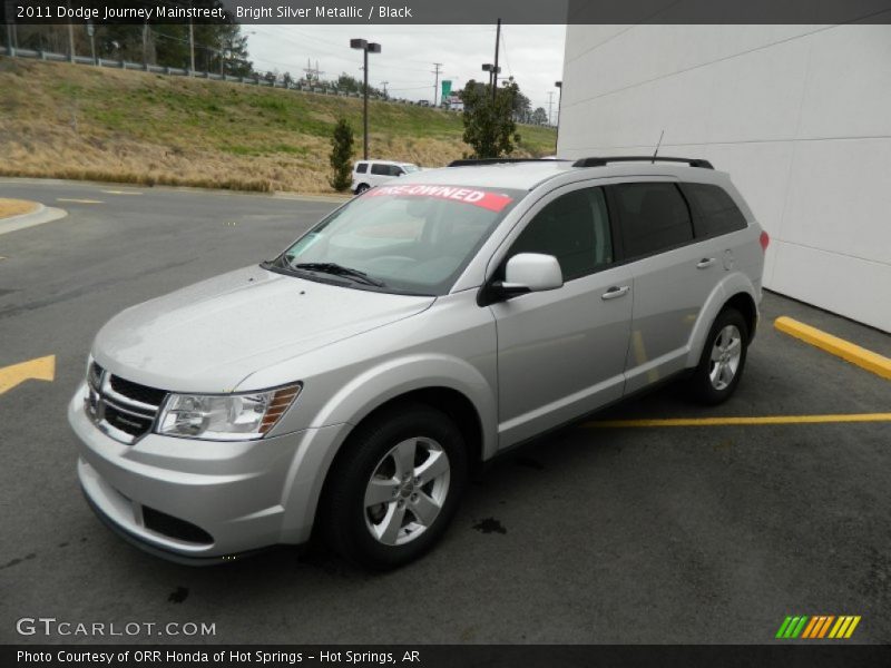 Bright Silver Metallic / Black 2011 Dodge Journey Mainstreet