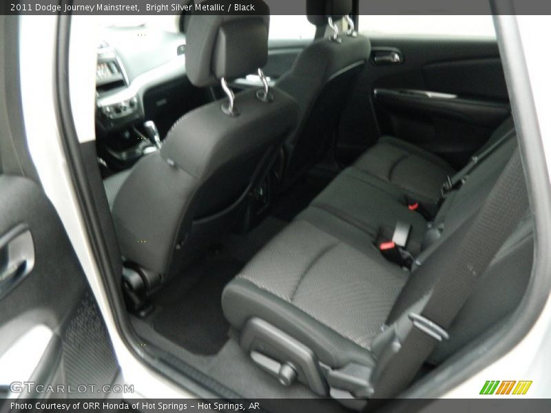 Bright Silver Metallic / Black 2011 Dodge Journey Mainstreet