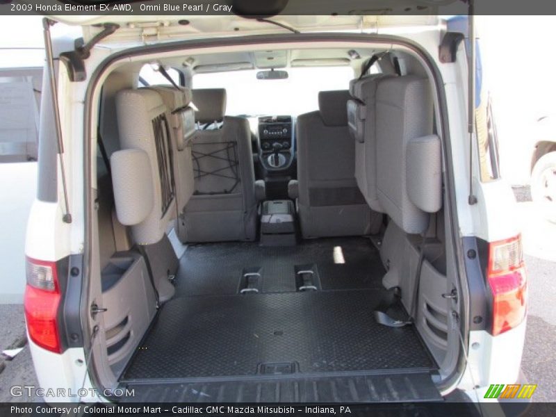  2009 Element EX AWD Trunk
