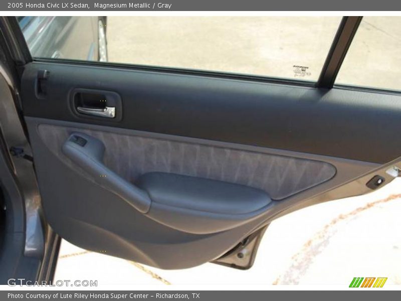 Magnesium Metallic / Gray 2005 Honda Civic LX Sedan