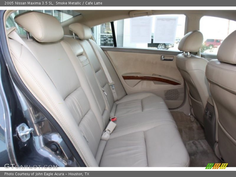 Rear Seat of 2005 Maxima 3.5 SL