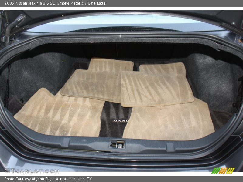  2005 Maxima 3.5 SL Trunk