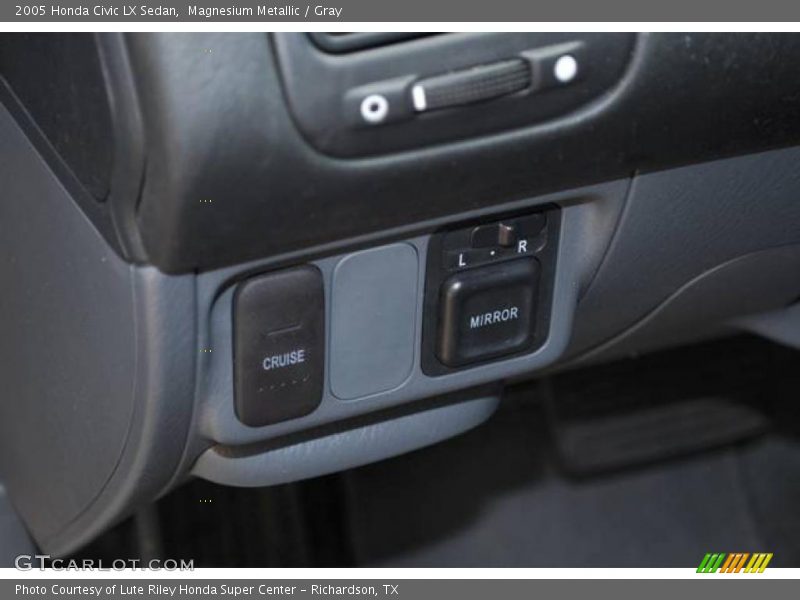 Magnesium Metallic / Gray 2005 Honda Civic LX Sedan