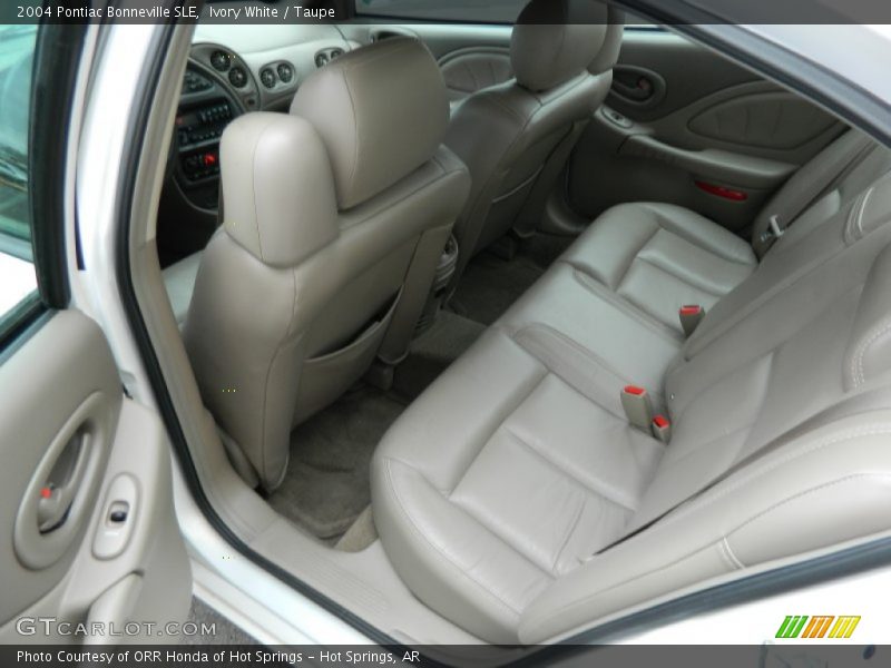 Rear Seat of 2004 Bonneville SLE