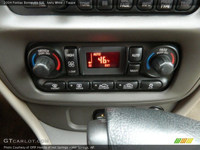 Controls of 2004 Bonneville SLE