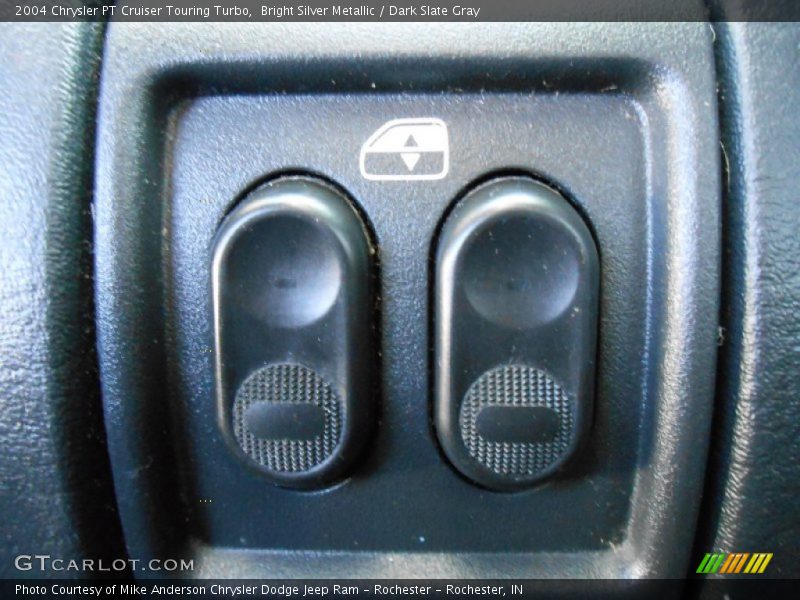 Bright Silver Metallic / Dark Slate Gray 2004 Chrysler PT Cruiser Touring Turbo
