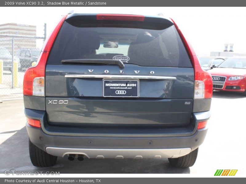 Shadow Blue Metallic / Sandstone 2009 Volvo XC90 3.2