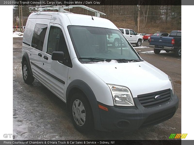Front 3/4 View of 2010 Transit Connect XL Cargo Van