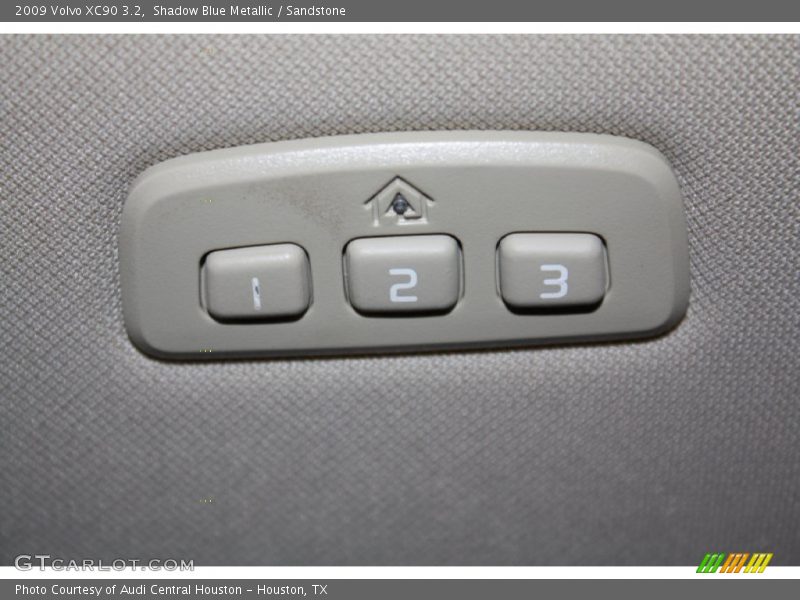 Shadow Blue Metallic / Sandstone 2009 Volvo XC90 3.2