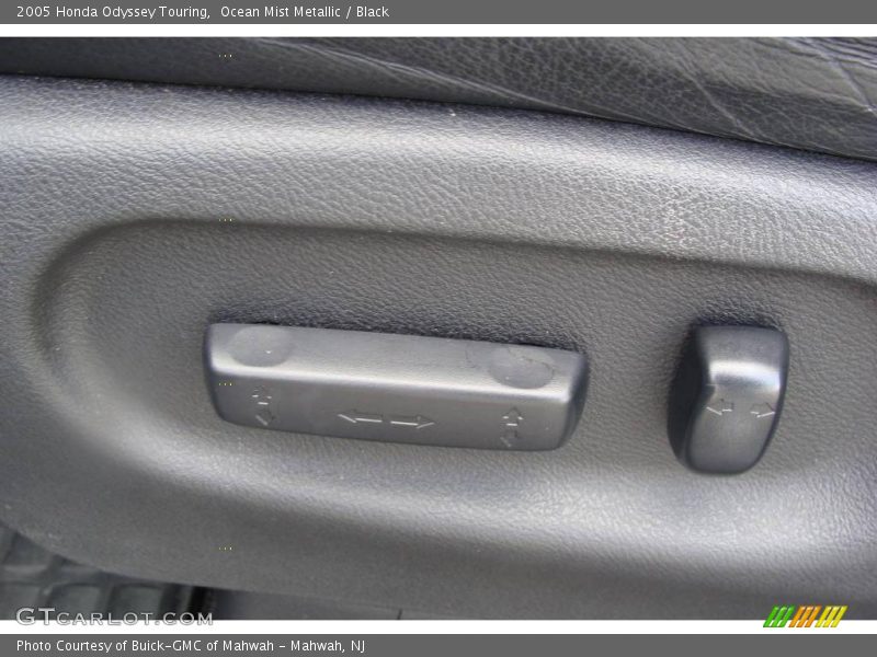 Ocean Mist Metallic / Black 2005 Honda Odyssey Touring
