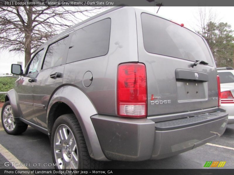 Mineral Gray Metallic / Dark Slate Gray 2011 Dodge Nitro Heat