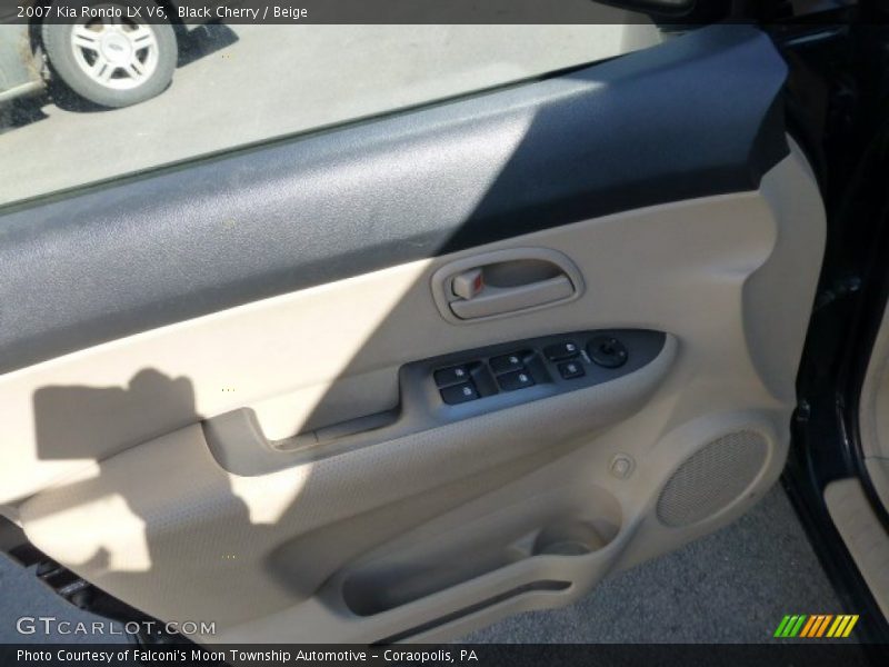 Black Cherry / Beige 2007 Kia Rondo LX V6