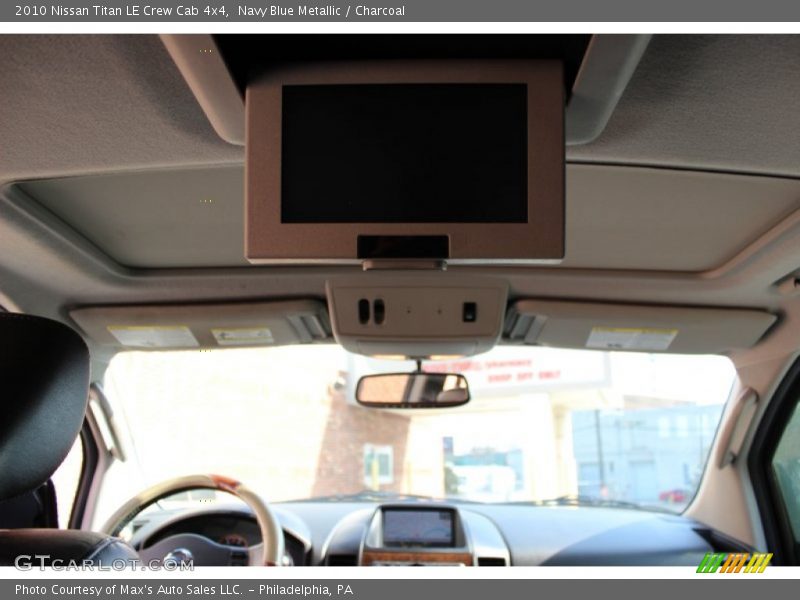 Navy Blue Metallic / Charcoal 2010 Nissan Titan LE Crew Cab 4x4