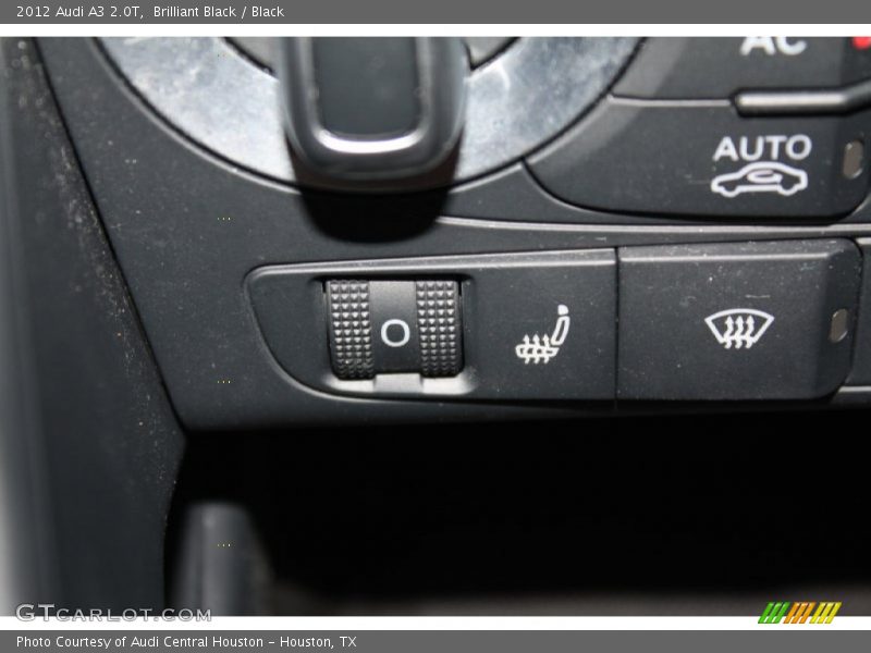 Brilliant Black / Black 2012 Audi A3 2.0T