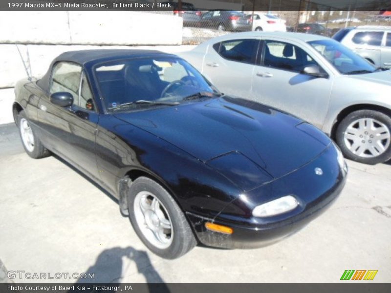 Brilliant Black / Black 1997 Mazda MX-5 Miata Roadster