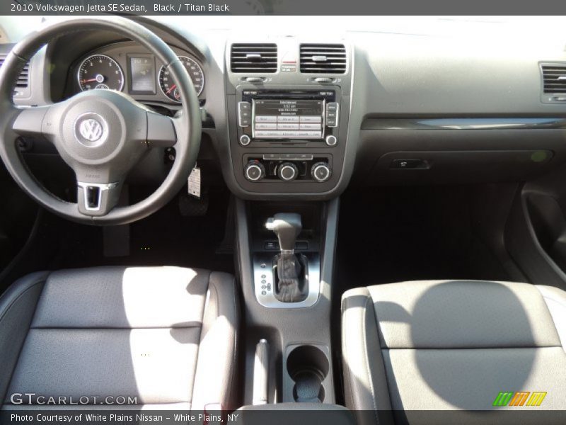 Black / Titan Black 2010 Volkswagen Jetta SE Sedan