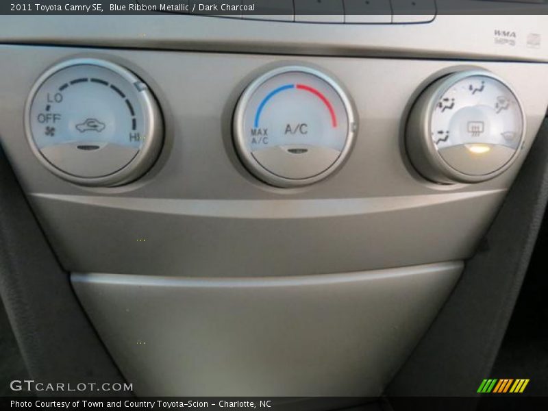 Blue Ribbon Metallic / Dark Charcoal 2011 Toyota Camry SE