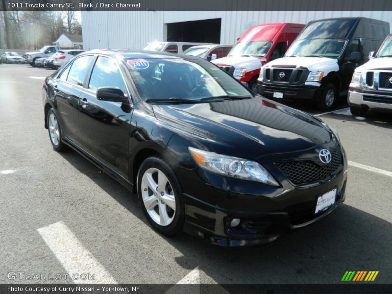 Black / Dark Charcoal 2011 Toyota Camry SE