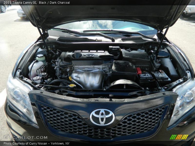 Black / Dark Charcoal 2011 Toyota Camry SE