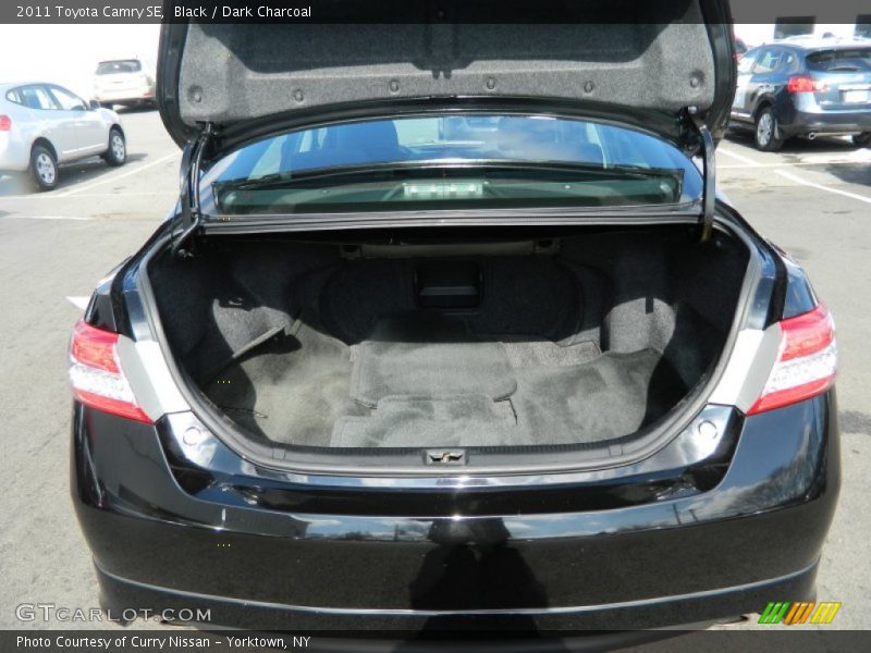 Black / Dark Charcoal 2011 Toyota Camry SE