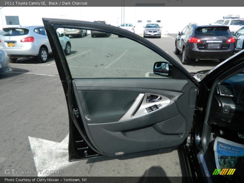 Black / Dark Charcoal 2011 Toyota Camry SE