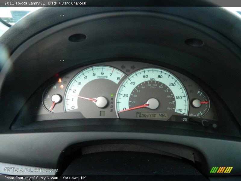 Black / Dark Charcoal 2011 Toyota Camry SE