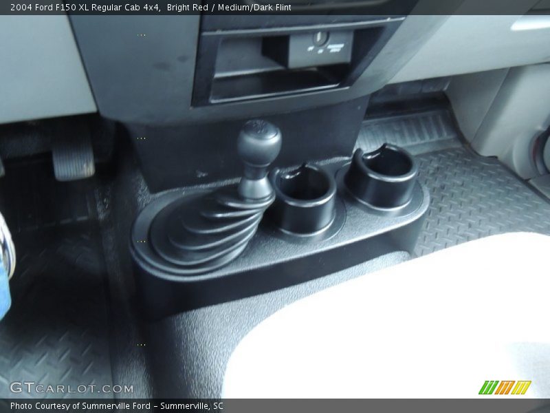 Bright Red / Medium/Dark Flint 2004 Ford F150 XL Regular Cab 4x4