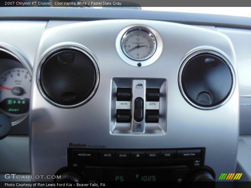 Cool Vanilla White / Pastel Slate Gray 2007 Chrysler PT Cruiser