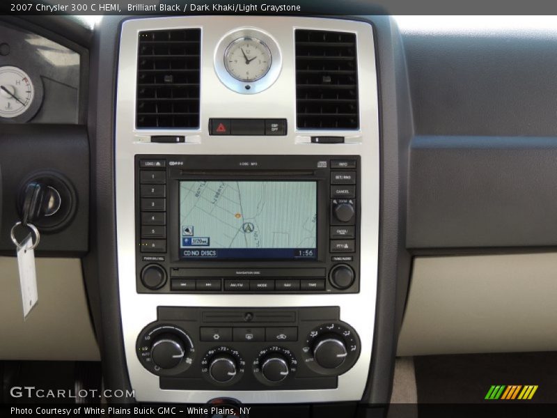 Controls of 2007 300 C HEMI