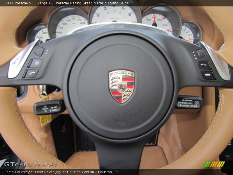 Controls of 2011 911 Targa 4S