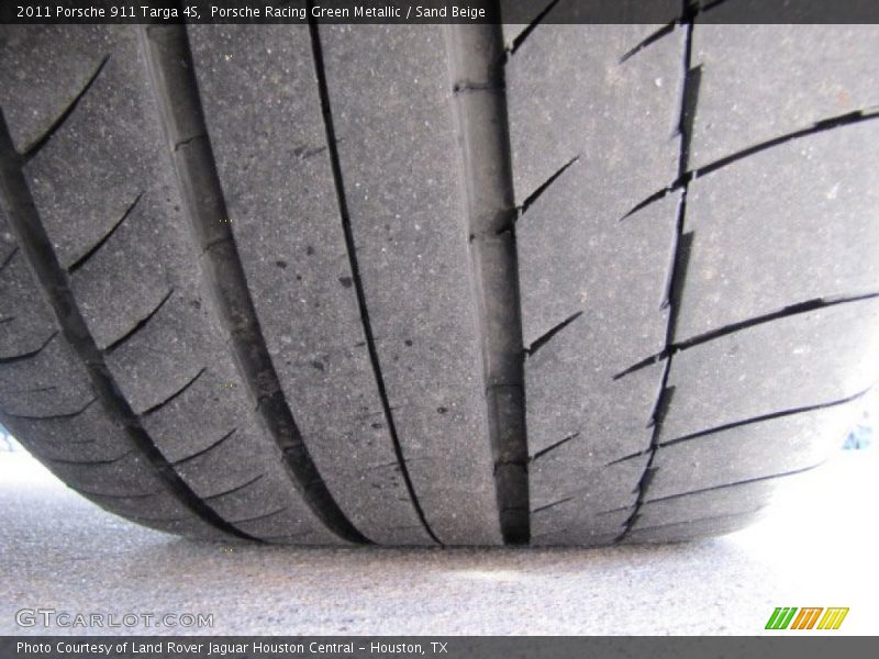 Porsche Racing Green Metallic / Sand Beige 2011 Porsche 911 Targa 4S
