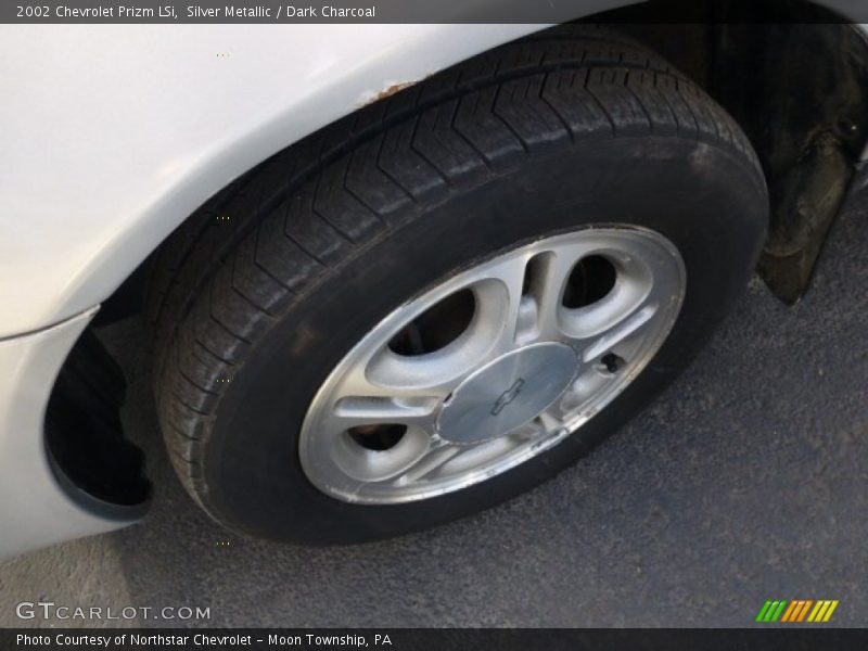 Silver Metallic / Dark Charcoal 2002 Chevrolet Prizm LSi