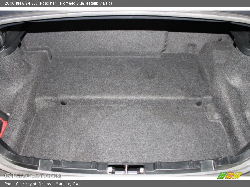  2006 Z4 3.0i Roadster Trunk