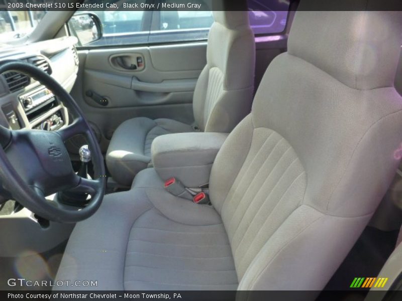 Front Seat of 2003 S10 LS Extended Cab