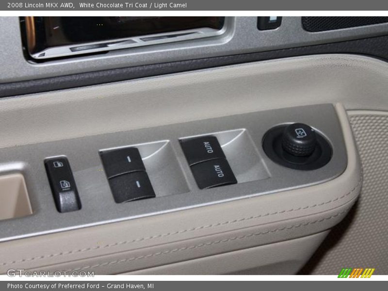 White Chocolate Tri Coat / Light Camel 2008 Lincoln MKX AWD